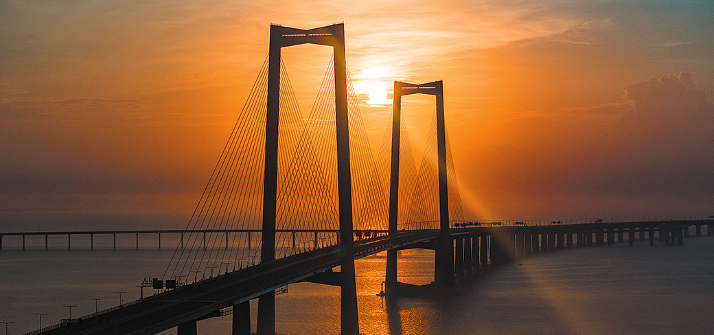 Le pont Shenzhen-Zhongshan de la nouvelle liaison Shenzhen-Zhongshan dans la province du Guangdong. SHI LEI / NANFANG DAILY