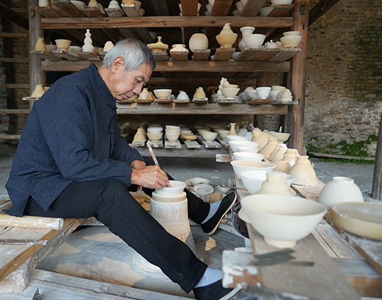A Jingdezhen, la porcelaine dialogue avec le monde et la technologie de demain